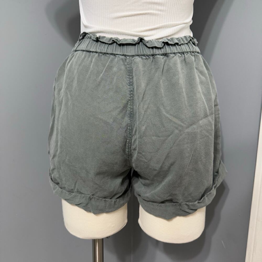 Aerie Paperbag Shorts, Green, XS - Picture 2 of 4